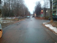 В Твери водитель сдавал назад при выезде со двора и сбил пожилую женщину - Новости ТИА