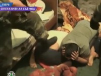 В Твери ФСБ задержала вербовщиков ИГИЛ и банду, поставлявшую оруже боевикам - Новости ТИА