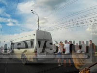 Драка в Твери: разъяренный водитель с битой пошел на маршрутчика - Новости ТИА