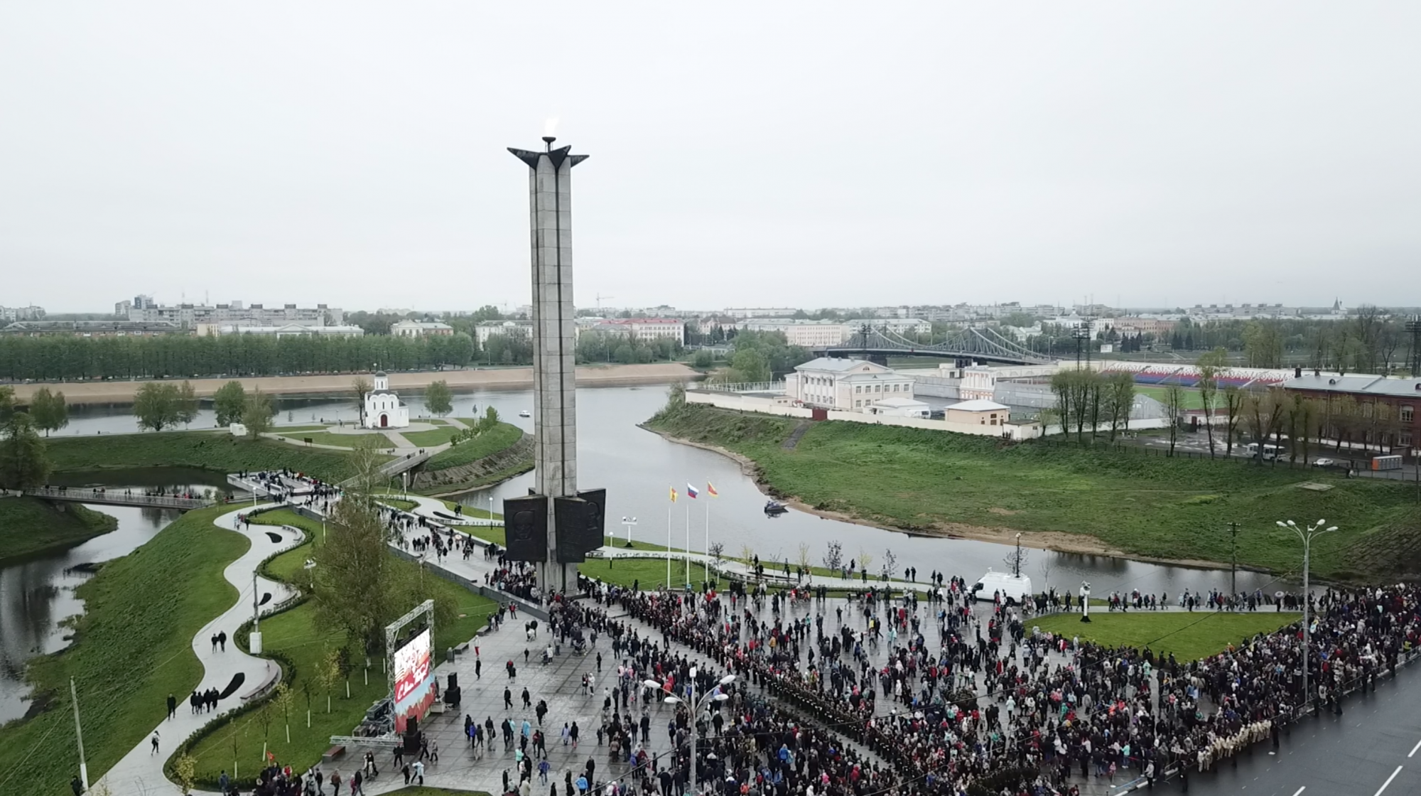 Тверь воинской славы. Обелиск Победы в Твери. Стелла Победы Тверь.