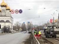 В Твери продолжаются работы по уборке смёта - Новости ТИА