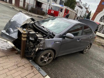 В Твери 72-летняя автомобилистка не уступила дорогу и пострадала в ДТП - Новости ТИА