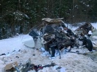 Появились кадры с места аварии, в которой погибли 19-летний парень и 17-летняя девушка - Новости ТИА