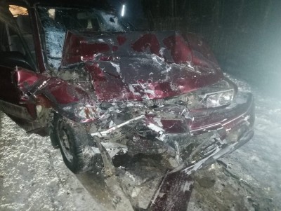 В Тверской области столкнулось два автомобиля Mitsubishi, есть пострадавшие - новости ТИА
