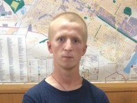 В Твери мужчина напал на 9-летнюю девочку и сорвал с шеи золотую цепочку - Новости ТИА