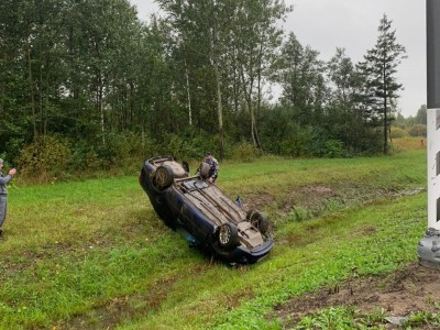На трассе в Тверской области пьяный водитель устроил тройное ДТП - новости ТИА