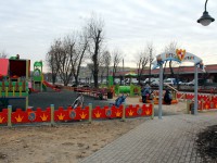 В Твери на бульваре Цанова завершили монтаж новой детской площадки - Новости ТИА