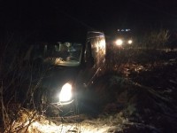 В Тверской области микроавтобус с пассажирами вылетел в кювет - Новости ТИА