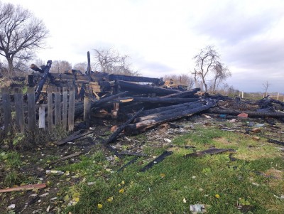В Тверской области иностранец пытался убить многодетную семью и сжёг дом - новости ТИА