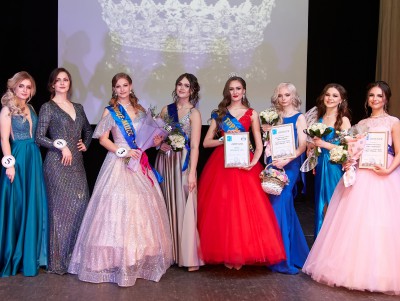 Конкурс красоты в Торжке закончился скандалом - Новости ТИА