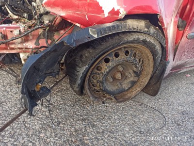 На М-11 произошла авария из-за лопнувшего колеса - Новости ТИА