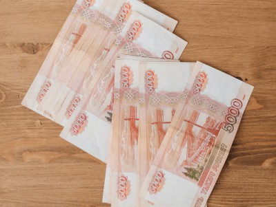 Выплату в 10 000 рублей могут получить отдельные граждане до 23 лет  - новости ТИА