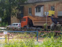 Во Ржеве демонтировали детскую площадку, где 10-летний ребёнок получил тяжёлые травмы - Новости ТИА