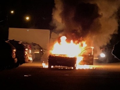 В Твери ночью сгорел автомобиль - новости ТИА