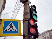 В Твери сбили пешехода, перебегающего дорогу на "красный" - Новости ТИА