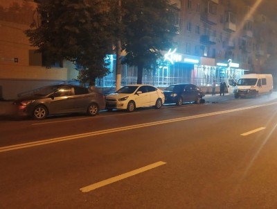В массовом ДТП в Твери пострадали водитель и пассажирка мотоцикла - Новости ТИА
