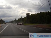 На видео попала авария, в которой погиб сотрудник прокуратуры - Новости ТИА