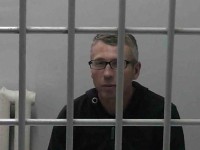 В Тверской области поймали серийного вора, который заклеивал дверные глазки и грабил соседние квартиры - Новости ТИА