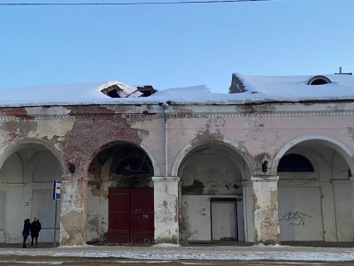 В Вышнем Волочке обрушилась крыша памятника архитектуры  - Новости ТИА