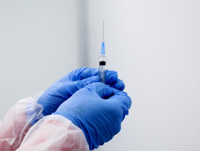 В мобильных пунктах в Твери прививают двумя вакцинами - новости ТИА