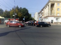 В Твери дорогу не поделили Toyota и KIA - Новости ТИА