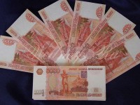 В Твери взяты под стражу фальшивомонетчики, они сбывали в Твери поддельные 5000 купюры - Новости ТИА