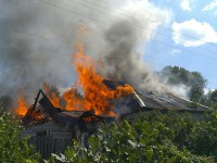 В Конакове очевидцы сняли серьёзный пожар - Новости ТИА