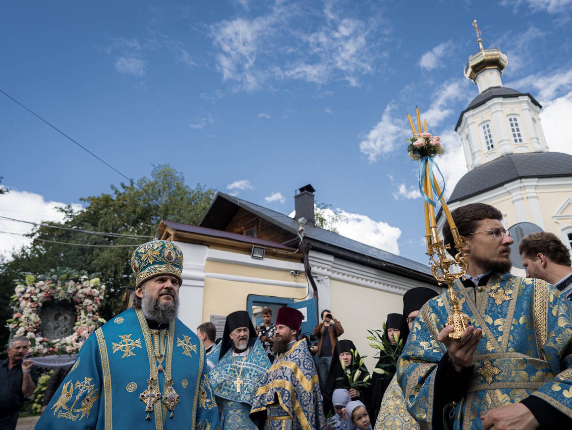 Богородицком житенном женском монастыре. Богородицкий Житенный монастырь. Житенный монастырь Осташков. Богородицкий женский монастырь Осташков. Богородицкий женский монастырь Осташков Житенный в 2021 году.