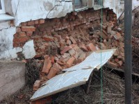 В Зубцове обрушилась стена жилого дома, проводится проверка - Новости ТИА