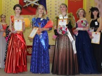"Мисс УИС" стала старший инструктор-кинолог отдела по конвоированию Анфиса Иванова - Новости ТИА