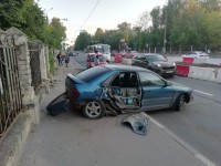 На Орджоникидзе неизвестный водитель устроил ДТП с пострадавшей женщиной и скрылся - новости ТИА