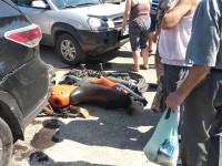 В Тверской области мотоциклист протаранил припаркованный автомобиль - Новости ТИА