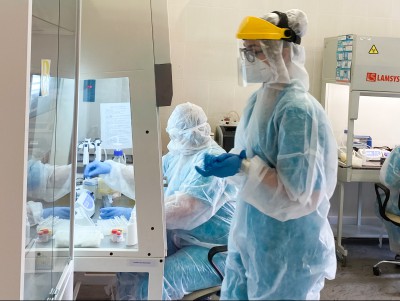 В ОКБ начала работу новая лаборатория для исследований на коронавирус - Новости ТИА