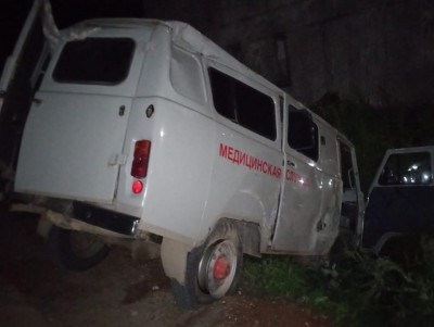 В Тверской области бригада скорой помощи пострадала в ночном ДТП - новости ТИА