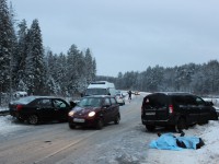 Смертельное ДТП под Тверью: 21-летняя девушка-водитель на автомобиле выехала на встречку - Новости ТИА