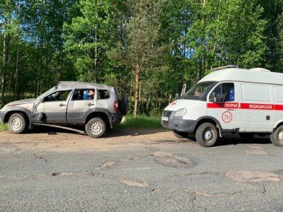 В Тверской области в опрокинувшемся  автомобиле пострадали три человека - новости ТИА