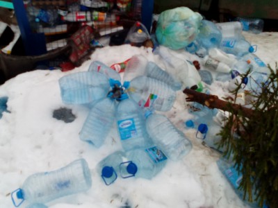 В Твери из двора многоэтажек не вывозят пластик - народные новости ТИА