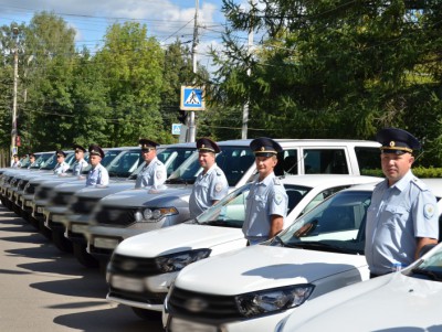 Тверским полицейским вручили новые машины  - новости ТИА