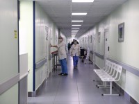 В Тверской области медики, работающие с коронавирусными больными, начнут получать надбавки к зарплате уже в апреле - новости ТИА