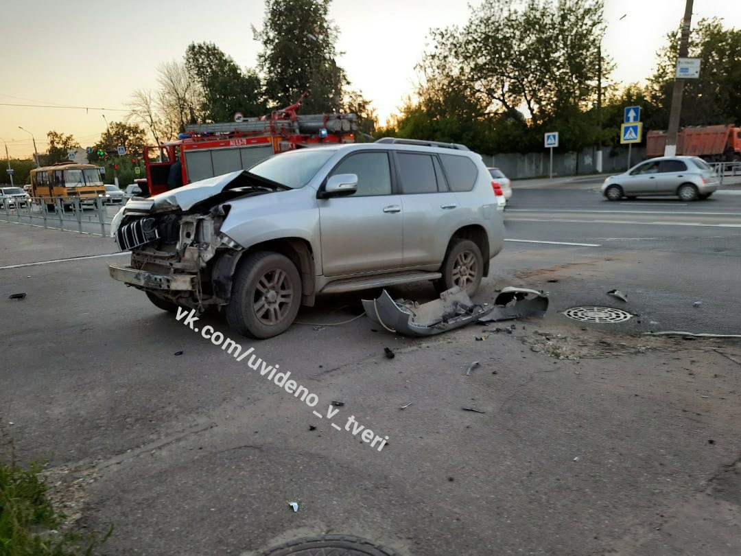 В Твери погиб мотоциклист | 20.06.2021 | Тверь - БезФормата