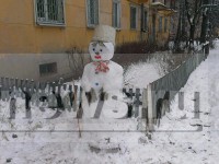 Чудесные снеговики на улице Седова в Твери - Народные Новости ТИА