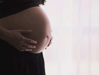 Беременные женщины в регионе могут получить выплаты на питание и проезд  - Новости ТИА