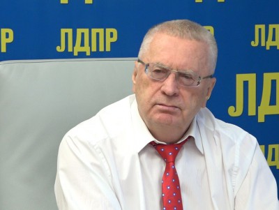 Жириновский предложил отменить новогодние каникулы  - новости ТИА