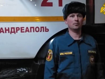 В Тверской области сотрудник МЧС спас человека на пожаре - новости ТИА