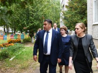 Отремонтировать дороги, больницу и детский сад: Игорь Руденя  посетил Кимры - новости ТИА