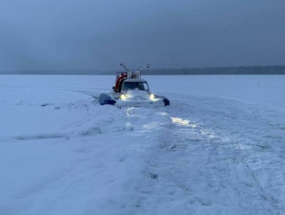 Уроженец Тверской области погиб, провалившись под лёд на снегоходе - Новости ТИА