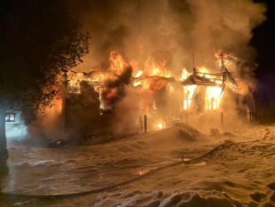 В деревне в Тверской области дотла сгорел дом - Новости ТИА