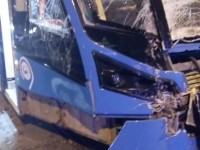 В Москве у тверского трамвая отказали тормоза, из-за чего произошло серьезное ДТП с пострадавшими - Новости ТИА