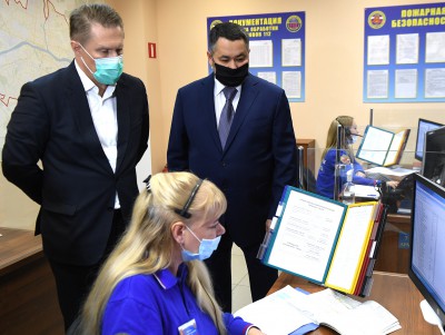Михаил Мурашко посетил диспетчерский центр скорой медицинской помощи в Твери - Новости ТИА