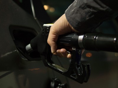 Цены на бензин могут вырасти на 14% - Новости ТИА